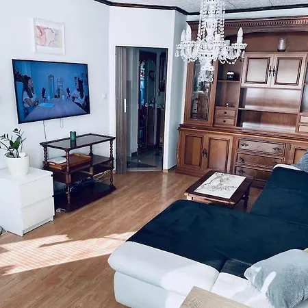 Apartmán Comfortable And Spacious In 4